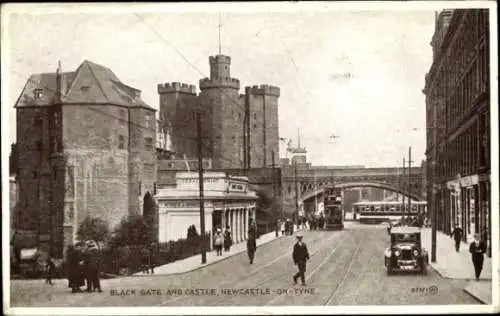 Ak Newcastle upon Tyne England, Black Gate, Castle