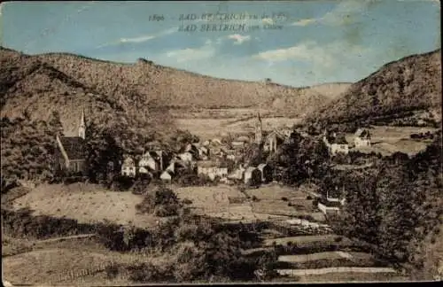 Ak Bad Bertrich an der Mosel Eifel, Ansicht von  Landschaft, Gebäude, Berge im Hintergrund