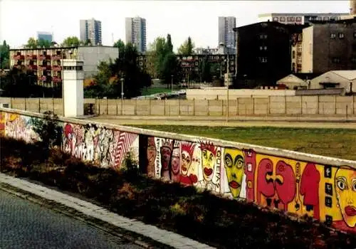 Ak Berlin Kreuzberg, Waldemarstraße, Malerei an der Berliner Mauer, Th. Noir, Kiddy Citny