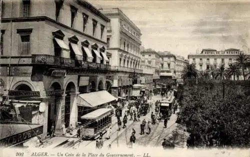 CPA Alger Alger Algérie, Coin de la Place du Gouvernement