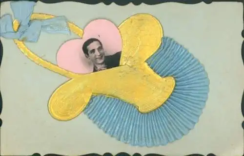 Stoff Ak Mann-Porträt, Korb, Stoffschleife, Kitsch