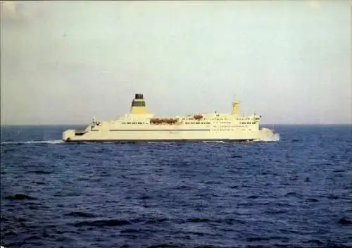 Ak Fährschiff Trelleborg auf Fahrt, Steuerbord