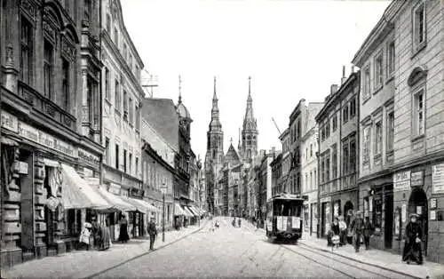 Ak Legnica Liegnitz Schlesien, Goldberger Straße, Straßenbahn, Geschäfte