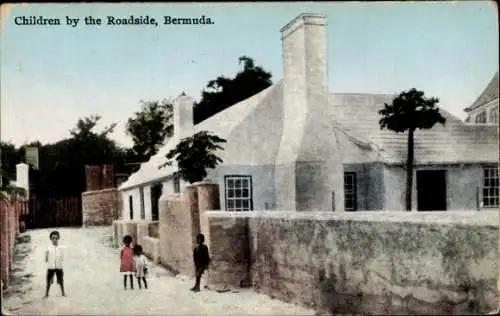 Ak Bermuda, Kinder am Straßenrand, historische Gebäude