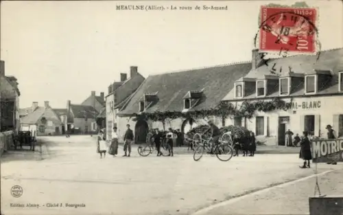 Ak Meaulne Allier, La route de St Amand, Anwohner, Fahrräder