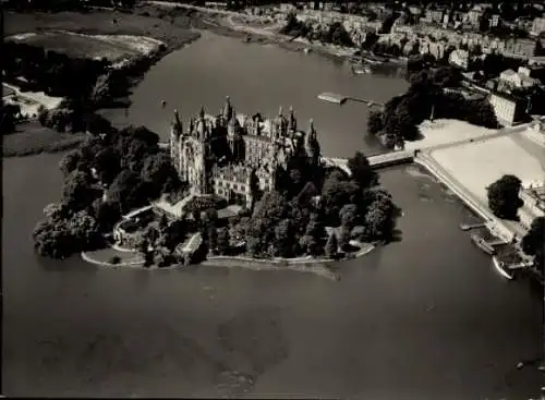 Foto Schwerin in Mecklenburg, Schloss, Fliegeraufnahme