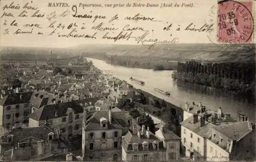 Ak Mantes la Jolie Yvelines, Vielzahl von Häusern, Flusslandschaft, Panorama von Notre-Dame