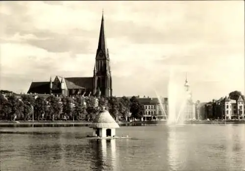 Ak Schwerin in Mecklenburg, Am Pfaffenteich