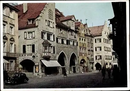 Ak Lindau Bodensee, Brodlaube aus Straßensicht, Passanten