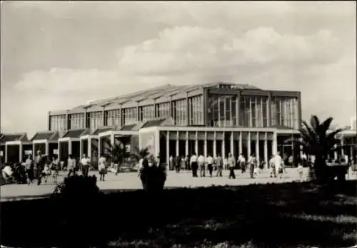 Ak Berlin Lichtenberg Friedrichsfelde, Tierpark Berlin, Alfred Brehm Haus