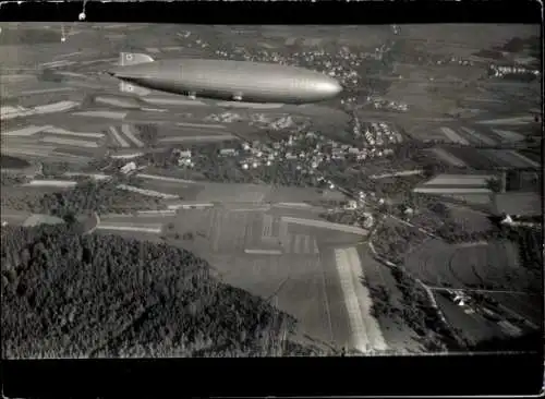 Foto Zeppelin im Flug