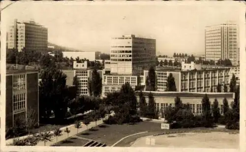 Ak Zlín Gottwaldov in Mähren Region Zlin, Stadtansicht, Bata-Werke, historische Gebäude, Bäume...