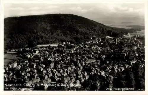 Ak Neustadt bei Coburg Oberfranken, Muppberg, Aussichtsturm, Fliegeraufnahme