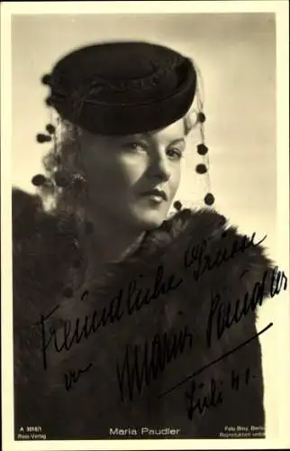 Ak Schauspielerin Maria Paudler, Portrait, Pelzmantel, Schleier, Ross Verlag A 3018/1, Autogramm