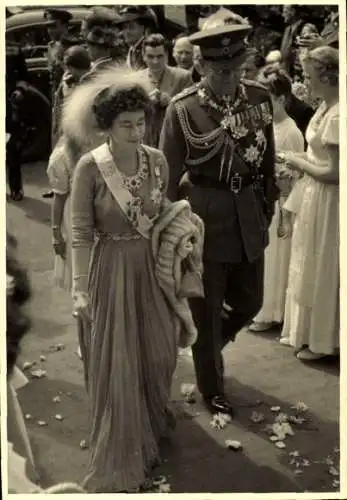 Foto Ak Hannover, Hochzeit Ernst August 1951, Adlige