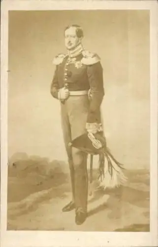CdV König Friedrich Wilhelm von Preußen, Standportrait