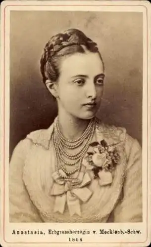 CdV Erbgroßherzogin Anastasia von Mecklenburg Schwerin, Portrait
