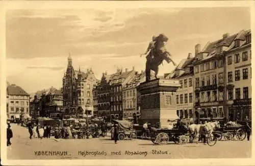 Ak København Kopenhagen Dänemark, Højbroplads med Absalons Statue