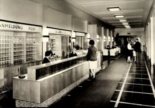 Ak Friedrichroda im Thüringer Wald, Postanmeldung, Empfangshalle, Menschen, Retro-Architektur