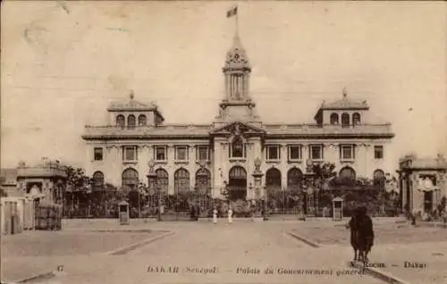 Ak Dakar Senegal, Palais du Gouvernement général, historische Architektur, Postkarte, schwarz-...