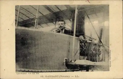 CPA Gaudart, Voisin, Biplan