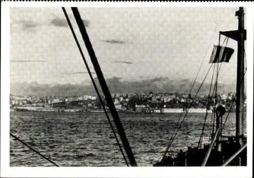 Ak Dampfer Felix Heumann passiert Istanbul, Reederei Poseidon