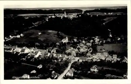 Ak Altenstadt Illereichen in Schwaben, Fliegeraufnahme von Ort und Umgebung