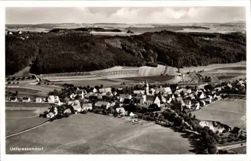 Ak Unteressendorf Hochdorf an der Riß Oberschwaben, Unteressendorf vom Flugzeug aus