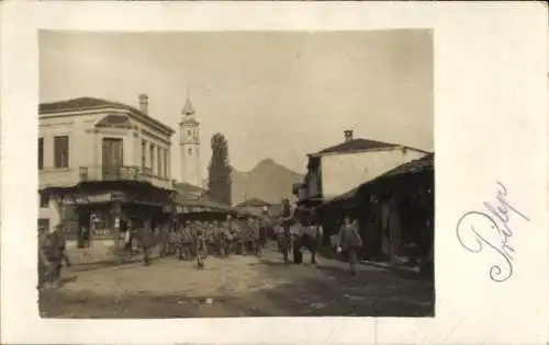 Foto Ak Prilep Mazedonien, Teilansicht, Platz