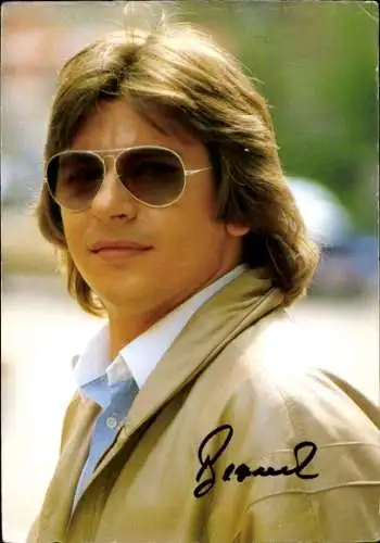 Ak Sänger Bernd, Portrait mit Sonnenbrille, Autogramm