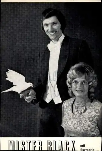 Foto Mister Black mit Partnerin, Zauberkunst, Autogramm