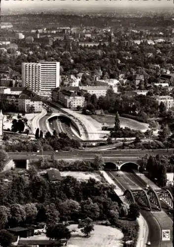Ak Berlin Grunewald Halensee, Blick auf die Stadtautobahn aus der Vogelschau