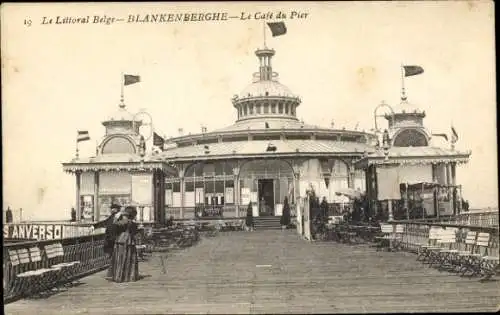 Ak Blankenberghe Blankenberge Westflandern, Historisches Gebäude, Café, Kiosk, Holzplanken, Zu...