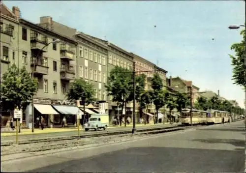 Ak Berlin Weißensee, Klement Gottwald Allee, Straßenbahnen, LKW