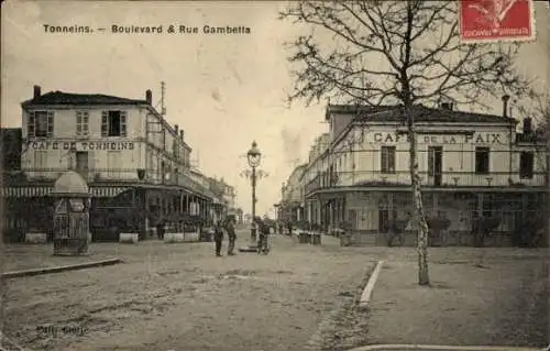 Ak Tonneins Yonne, Boulevard & Rue Gambetta, Café de Tonneins, Café de la Paix