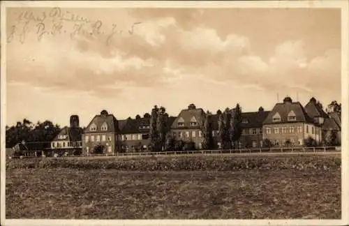 Ak Rabenstein Chemnitz in Sachsen, Krankenhaus,  Architektur, Wolken, Landschaft, Schwarz-Weiß-Fo