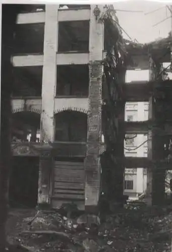 Original Foto Berlin Kreuzberg, Urbanstraße, K. Kühn (?), um 1946, ca. 13 x 18 cm