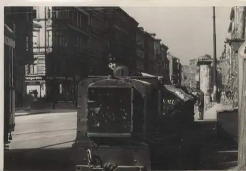 Original Foto Berlin Kreuzberg, Bergmannstraße, Enttrümmerung, um 1946, ca. 13 x 18 cm