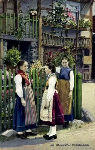 Ak Odenwälder Volkstrachten, Frauen in Tracht