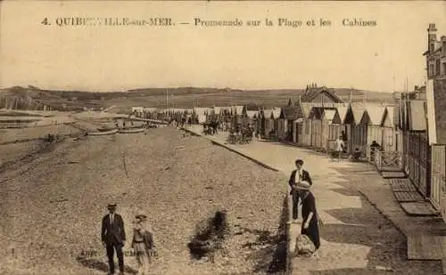 Ak Quiberville Seine-Maritime, Promenade sur la Plage et les Cabines