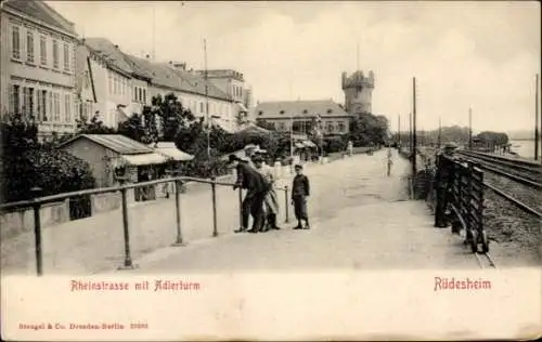 Ak Rüdesheim Rhein, Rheinstrasse mit Adlerturm, Bahnstrecke
