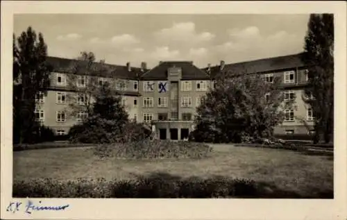 Ak Bad Wilsnack in der Prignitz, Vorderansicht des Goethe-Hauses, Gartenanlage, Neubau