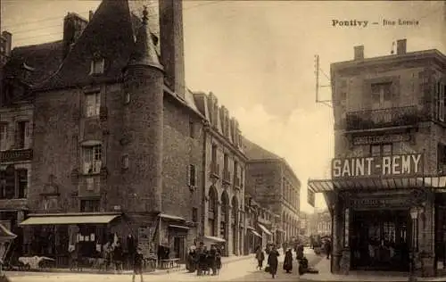 CPA Pontivy Morbihan, Rue Lorois, Saint Remy