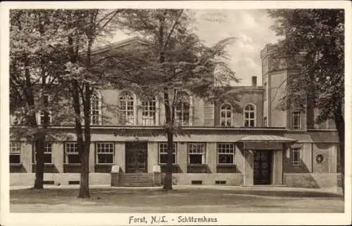 Ak Forst in der Niederlausitz, Schützenhaus