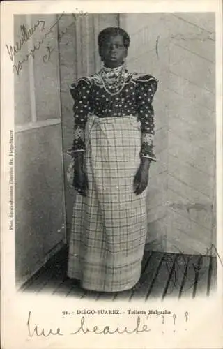 CPA Diego Suarez Madagaskar, Toilette Malgache