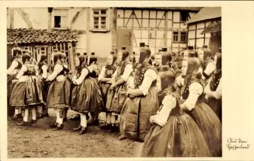 Ak Kassel, Hessische Trachten, Schwälmerinnen