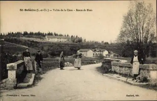Ak Saint Bohaire Loir et Cher, Vallée de la Cisse, Route de Blois, Anwohner