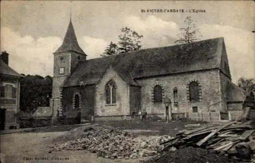 Ak Saint Victor l'Abbaye Seine Maritime, Kirche