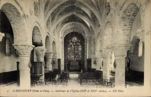Ak Mantes Gassicourt Yvelines, Innenansicht der Kirche, hohe Gewölbe, Kirchenfenster, Sitzbänke