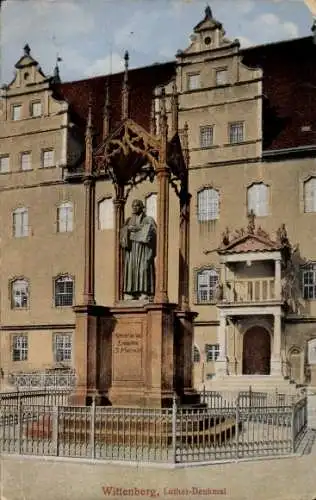 Ak Lutherstadt Wittenberg, Luther-Denkmal, historische Architektur, Stadtansicht